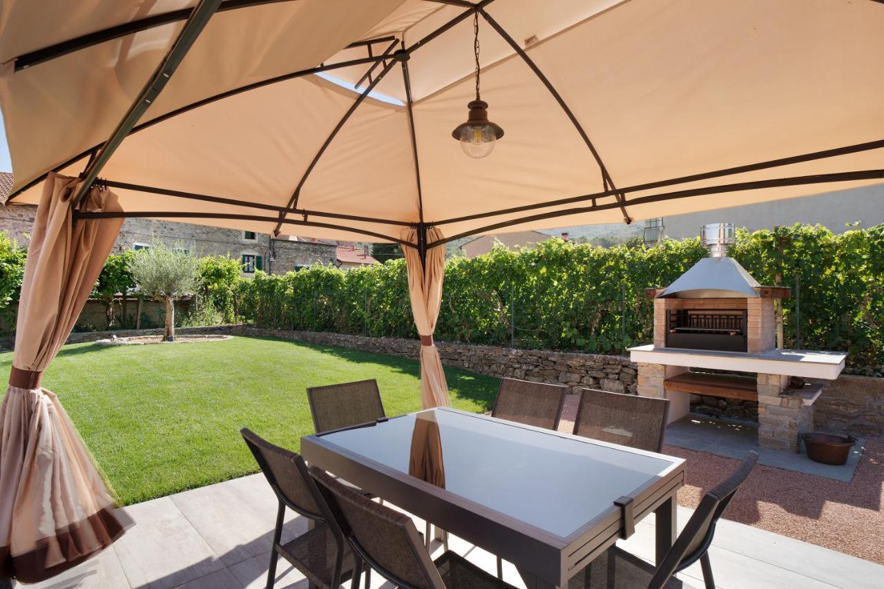Agriturismo Il Borgo - Ulivo Villanova d'Albenga Buitenkant foto